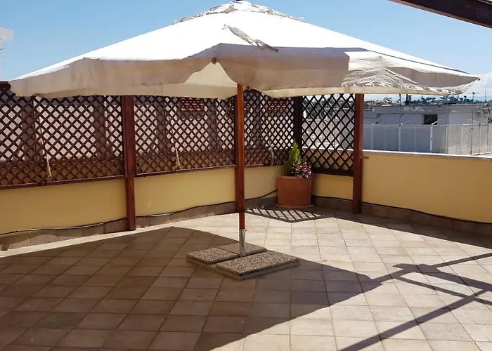 Apartment Superattico Con Vista Sul Centro E I Colli Albani