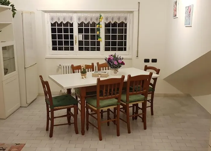 Apartment Superattico Con Vista Sul Centro E I Colli Albani Rom